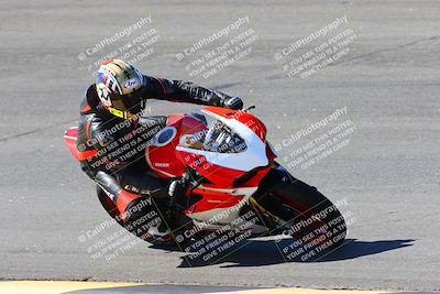 media/Feb-12-2022-SoCal Trackdays (Sat) [[3b21b94a56]]/Bowl (1030am)/